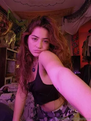 Lealone OnlyFans Leaked Free Thumbnail Picture - #BtrCYETa44