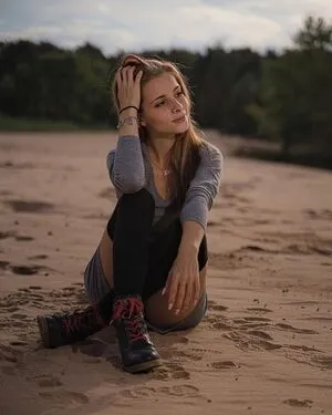 Lealyferra Lea Ly OnlyFans Leaked Free Thumbnail Picture - #dgKyQ1IG8g