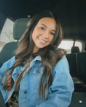 Leamari3 OnlyFans Leaked Free Thumbnail Picture - #BvxrDJixI8