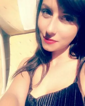 Leamiles13 OnlyFans Leaked Free Thumbnail Picture - #9JBMX9qkAr