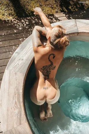 Leana Dreamsofleana OnlyFans Leaked Free Thumbnail Picture - #596KrY2Fuy