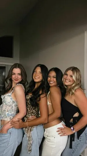 Leann Mae Ferrer OnlyFans Leaked Free Thumbnail Picture - #9Nrm3JaF32