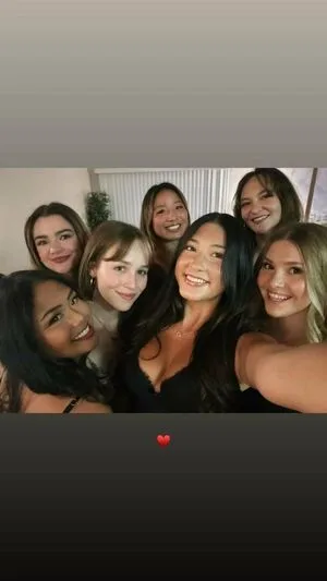 Leann Mae Ferrer OnlyFans Leaked Free Thumbnail Picture - #YAbKgAt4rf