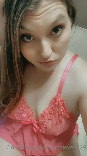 Leannelove1992 OnlyFans Leaked Free Thumbnail Picture - #5w6HCaNryy