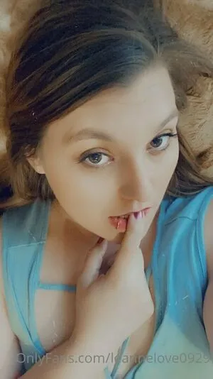 Leannelove1992 OnlyFans Leaked Free Thumbnail Picture - #UrugEzF513