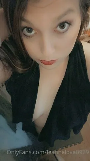 Leannelove1992 OnlyFans Leaked Free Thumbnail Picture - #W6sIKDajDq