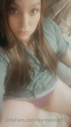 Leannelove1992 OnlyFans Leaked Free Thumbnail Picture - #haGn8u0K9L