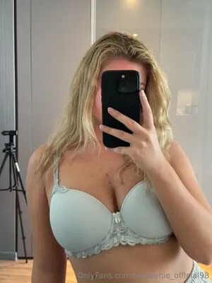Leasophie Official98 OnlyFans Leaked Free Thumbnail Picture - #1ujjZ3QoAw