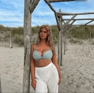 Leasophie Official98 OnlyFans Leaked Free Thumbnail Picture - #6qm1wnDrxK