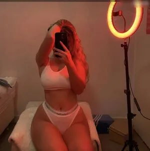 Leasophie Official98 OnlyFans Leaked Free Thumbnail Picture - #DfJFaIa7IQ