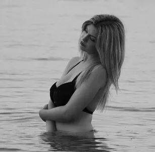 Leasophie Official98 OnlyFans Leaked Free Thumbnail Picture - #nNPOAQG2Q3