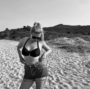 Leasophie Official98 OnlyFans Leaked Free Thumbnail Picture - #xFBrguDKAc