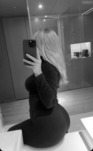 Leasophie Official98 OnlyFans Leaked Free Thumbnail Picture - #yzGayNymGS
