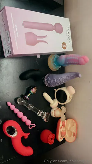 Leblancfree OnlyFans Leaked Free Thumbnail Picture - #5gZxs7Wohd