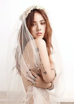 Lee Hyori OnlyFans Leaked Free Thumbnail Picture - #x1cuHhd6vw