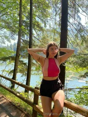 Lee Loo OnlyFans Leaked Free Thumbnail Picture - #Er2jc4wPLd