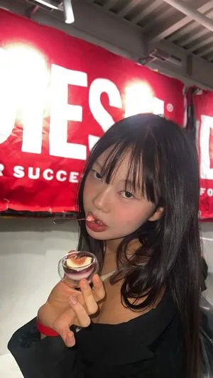 Lee Seoin OnlyFans Leaked Free Thumbnail Picture - #8s0Vw9K1h8