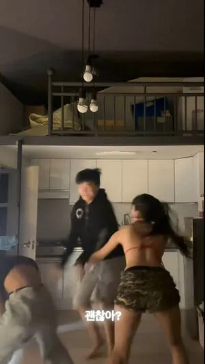 Lee Seoin OnlyFans Leaked Free Thumbnail Picture - #iLTBoeja9J