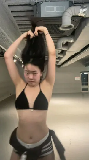 Lee Seoin OnlyFans Leaked Free Thumbnail Picture - #s8MdE7FS96