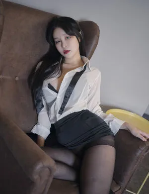 Lee Seol OnlyFans Leaked Free Thumbnail Picture - #EtvyE7sBv1