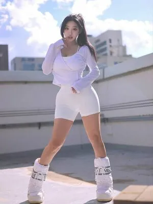 Lee Soo Yeon OnlyFans Leaked Free Thumbnail Picture - #D41zuh4Raj