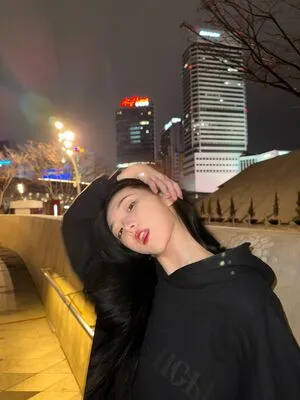 Lee Yeonwoo OnlyFans Leaked Free Thumbnail Picture - #7II5hUa693