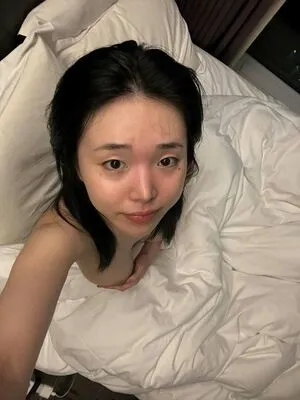 Lee Yeonwoo OnlyFans Leaked Free Thumbnail Picture - #MIirvGNlGz