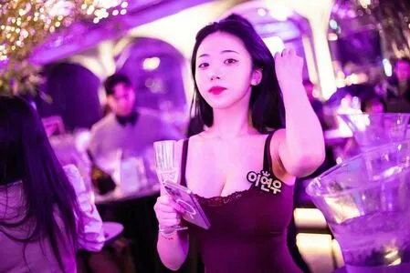 Lee Yeonwoo OnlyFans Leaked Free Thumbnail Picture - #PBuunz0MLa