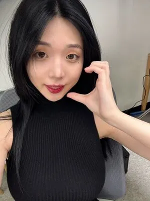 Lee Yeonwoo OnlyFans Leaked Free Thumbnail Picture - #Pyca4E74Pd