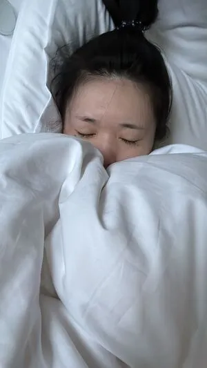 Lee Yeonwoo OnlyFans Leaked Free Thumbnail Picture - #UGzyqyR5W6