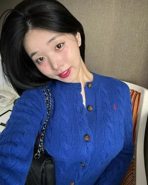 Lee Yeonwoo OnlyFans Leaked Free Thumbnail Picture - #Wr45xvKmmq