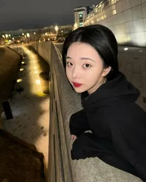 Lee Yeonwoo OnlyFans Leaked Free Thumbnail Picture - #b6iAe2JqeQ