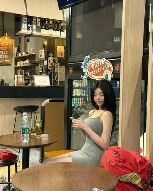 Lee Yeonwoo OnlyFans Leaked Free Thumbnail Picture - #nP1G08xhsA