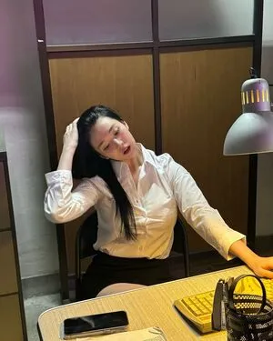 Lee Yeonwoo OnlyFans Leaked Free Thumbnail Picture - #CJdiFi9uq7