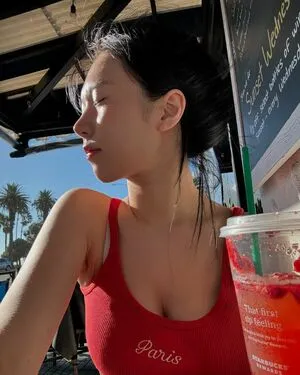 Lee Yeonwoo OnlyFans Leaked Free Thumbnail Picture - #f04OHEw7v5