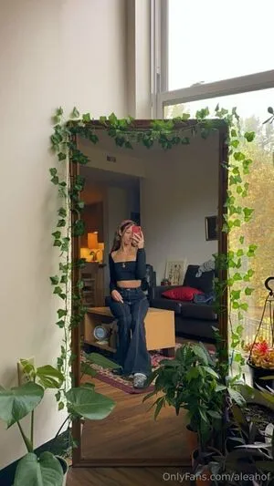 Leeaof OnlyFans Leaked Free Thumbnail Picture - #QDBnAm0nxm