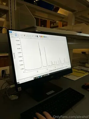 Leeaof OnlyFans Leaked Free Thumbnail Picture - #QWj8b60oUp