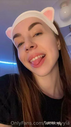 Leeeeyyyla OnlyFans Leaked Free Thumbnail Picture - #4p0lDS6vZZ