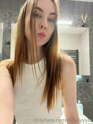 Leeeeyyyla OnlyFans Leaked Free Thumbnail Picture - #ORFx37WlGX