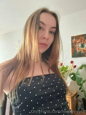 Leeeeyyyla OnlyFans Leaked Free Thumbnail Picture - #s8xDDNGr1u