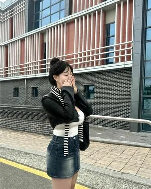 Leekkung OnlyFans Leaked Free Thumbnail Picture - #m3OUAdSD1d