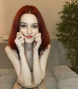 Leelooflame OnlyFans Leaked Free Thumbnail Picture - #ZPLDSmJENW