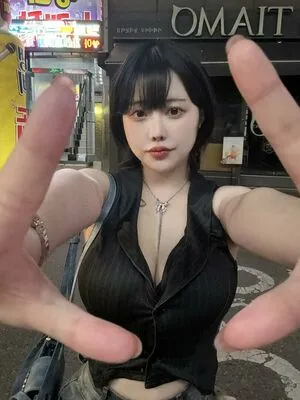 Leelynchan OnlyFans Leaked Free Thumbnail Picture - #7PVWGVQjKR