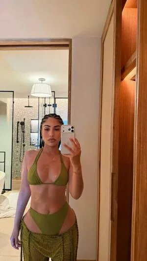 Leena Sayed OnlyFans Leaked Free Thumbnail Picture - #nhqGj3tX17