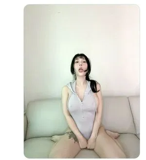 Leeyuin OnlyFans Leaked Free Thumbnail Picture - #wbGvT07NIM