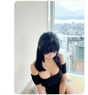 Leeyuin OnlyFans Leaked Free Thumbnail Picture - #yrtuRTF0yA
