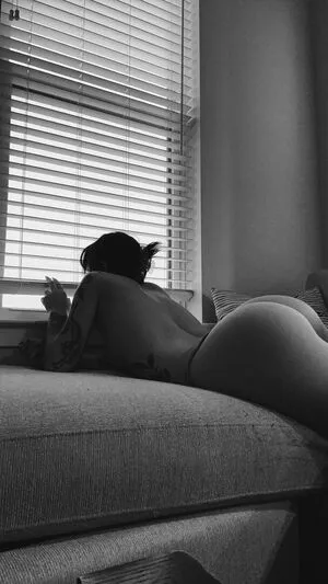Leftsharkcait OnlyFans Leaked Free Thumbnail Picture - #JbOWAW4OO1