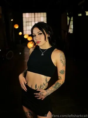 Leftsharkcait OnlyFans Leaked Free Thumbnail Picture - #XqM4M3m4q4