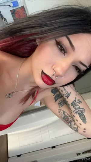 Leftsharkcait OnlyFans Leaked Free Thumbnail Picture - #gNPXa8nE04