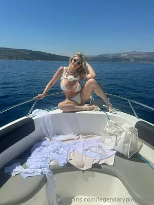 Legendaryplaymate OnlyFans Leaked Free Thumbnail Picture - #eljHl2YrAa